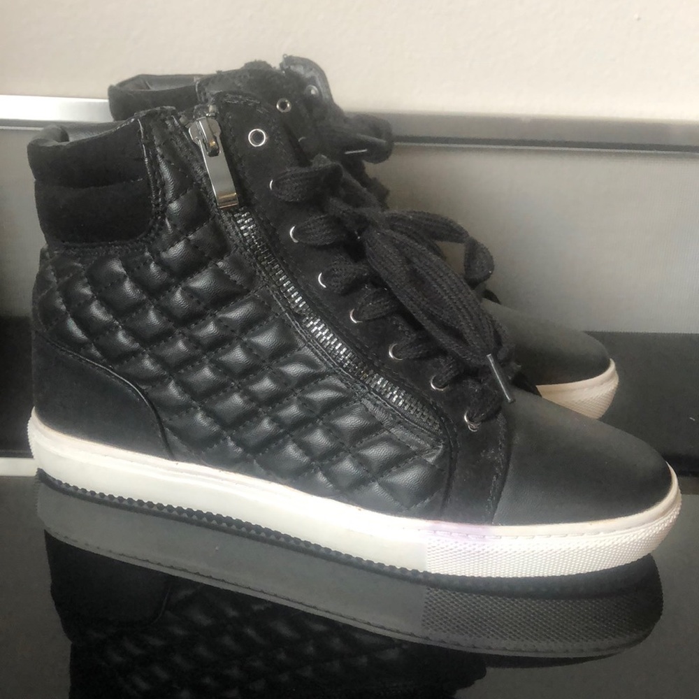 Zara High Top Black Leather Sneakers